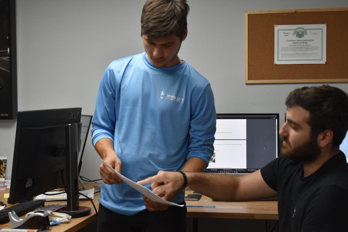 Showing How A Total Leak Detection Report Is Done Showing How A Total Leak Detection Report Is Done